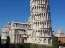 Torre di Pisa. Il nome dell'autore svelato da un'epigrafe
